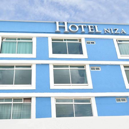 Hotel Niza Zona Piel 레온 외부 사진