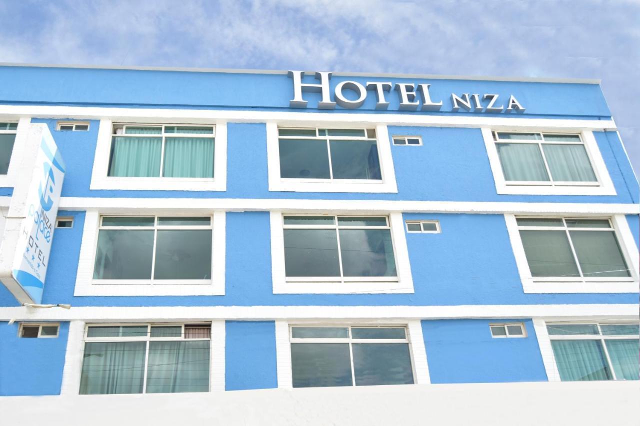 Hotel Niza Zona Piel 레온 외부 사진