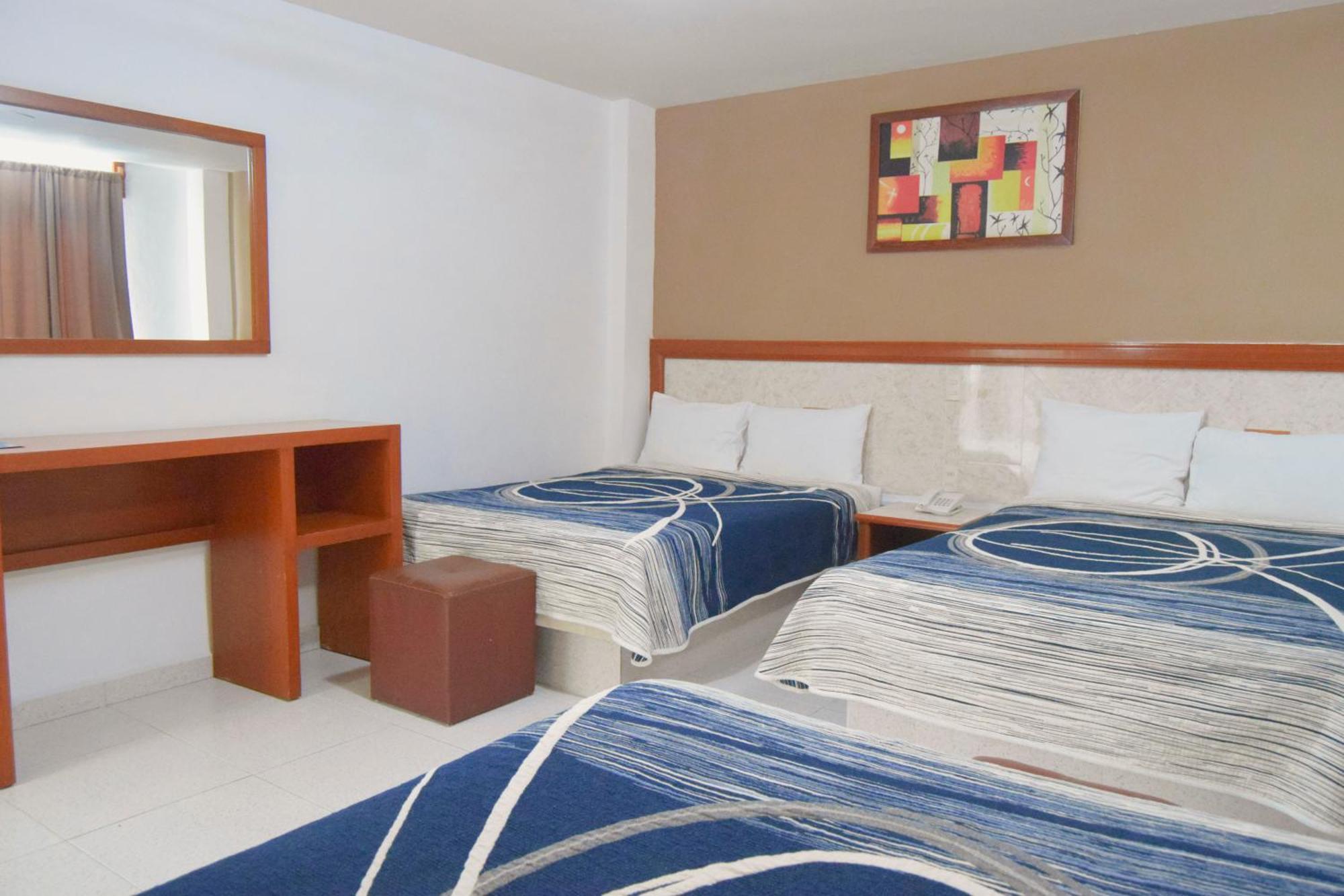 Hotel Niza Zona Piel 레온 외부 사진