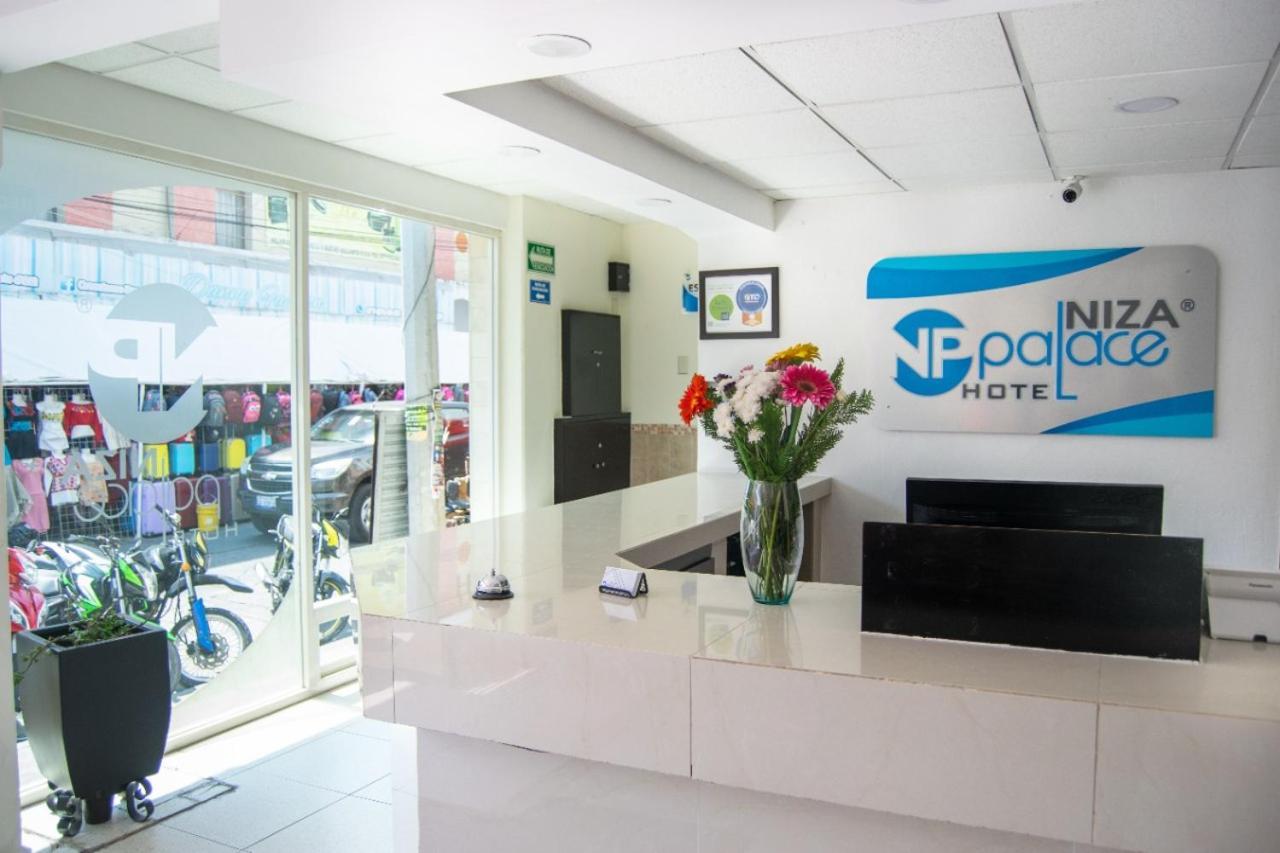Hotel Niza Zona Piel 레온 외부 사진
