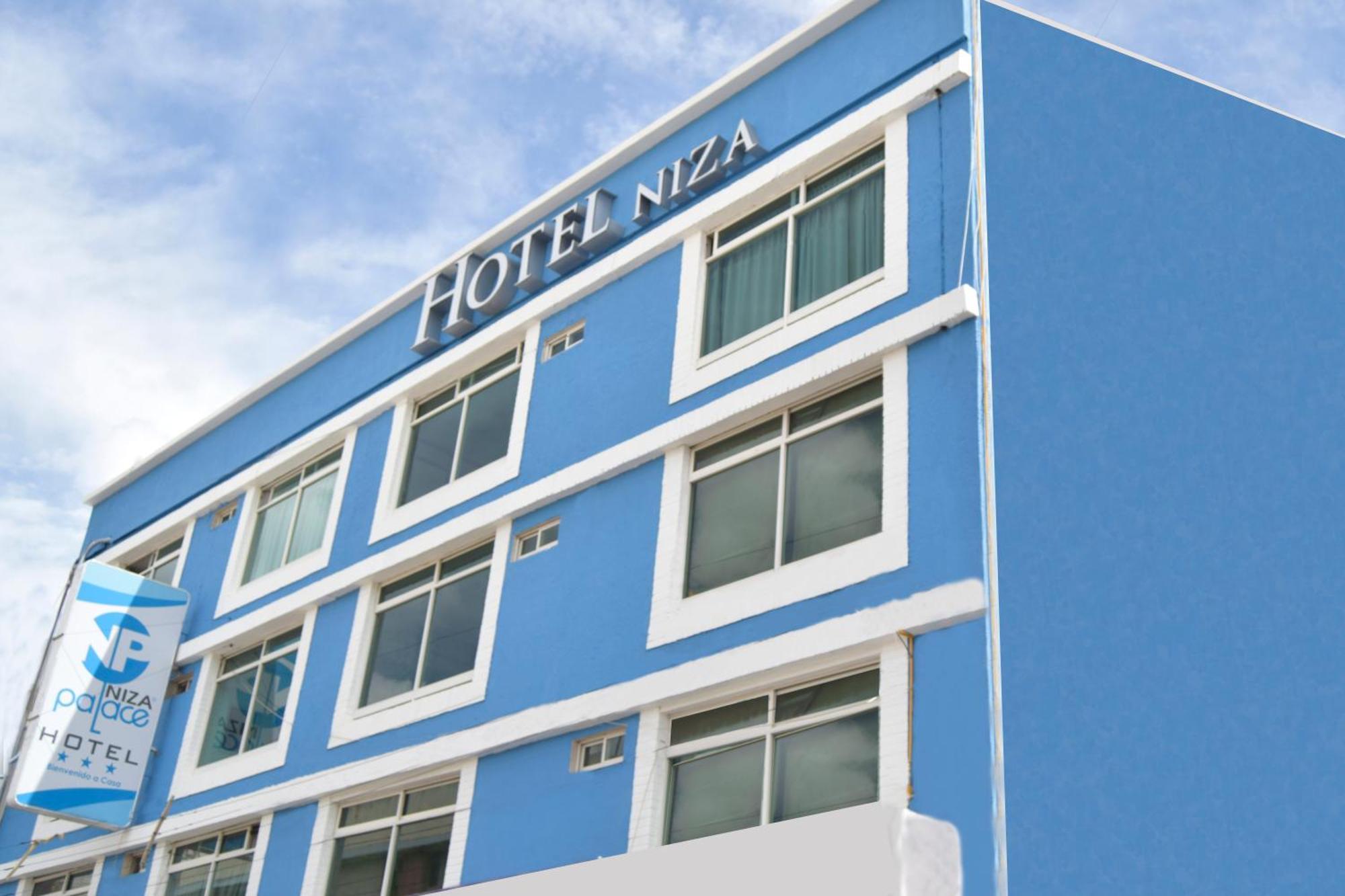 Hotel Niza Zona Piel 레온 외부 사진